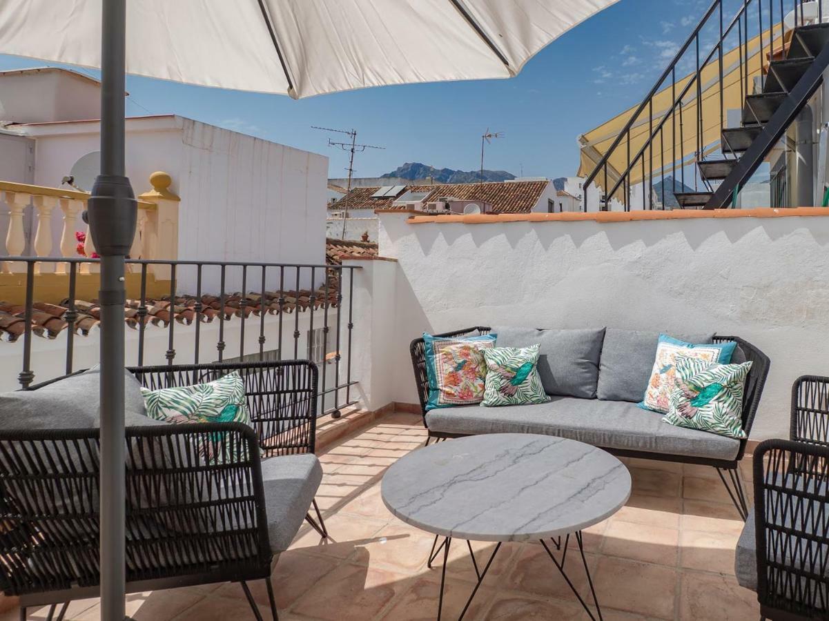 Вилла Marbella Old Town : Luxury Townhouse Экстерьер фото
