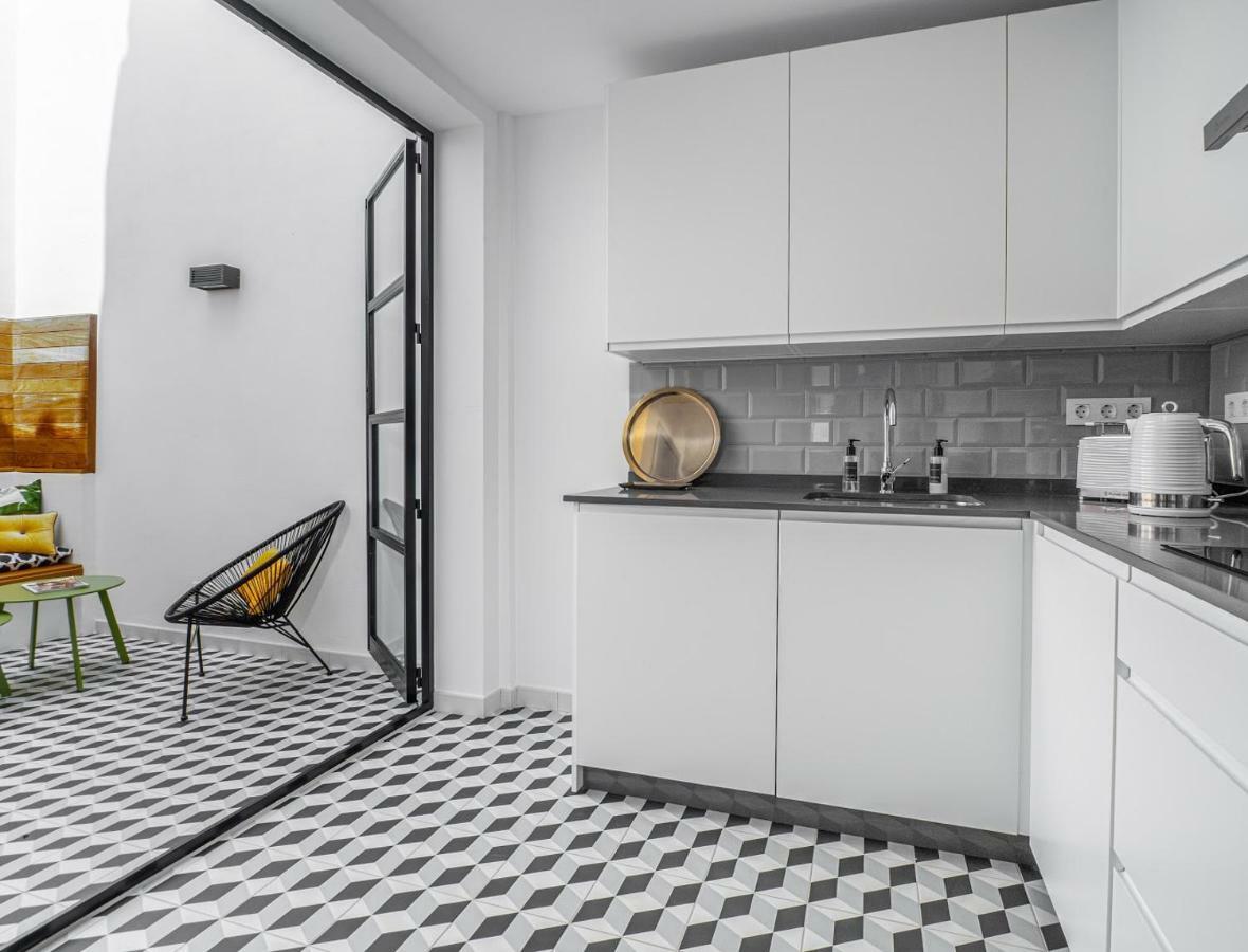 Вилла Marbella Old Town : Luxury Townhouse Экстерьер фото
