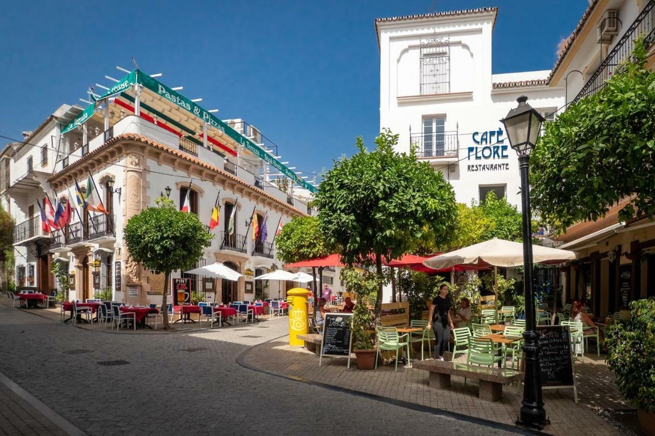 Вилла Marbella Old Town : Luxury Townhouse Экстерьер фото