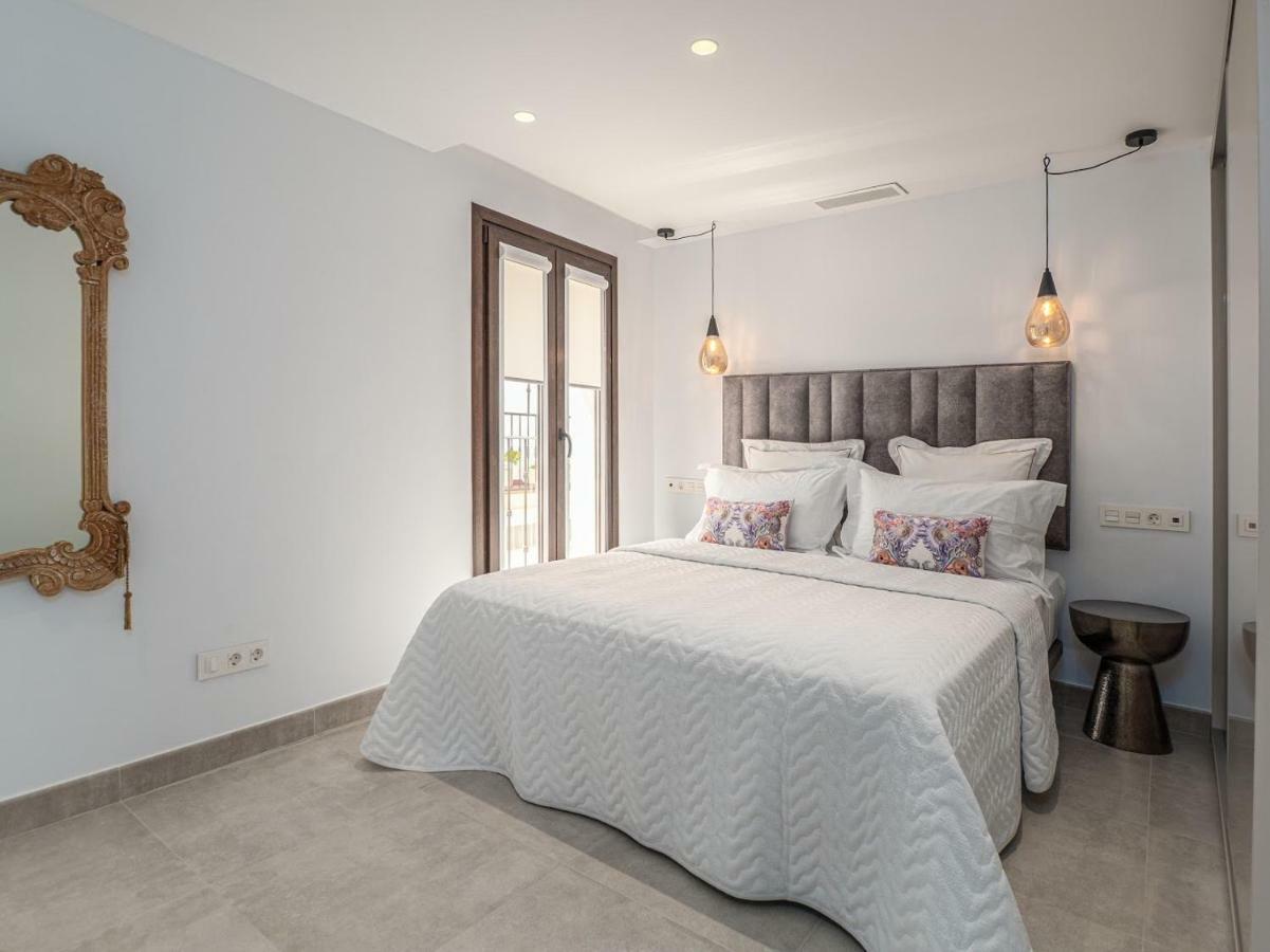 Вилла Marbella Old Town : Luxury Townhouse Экстерьер фото